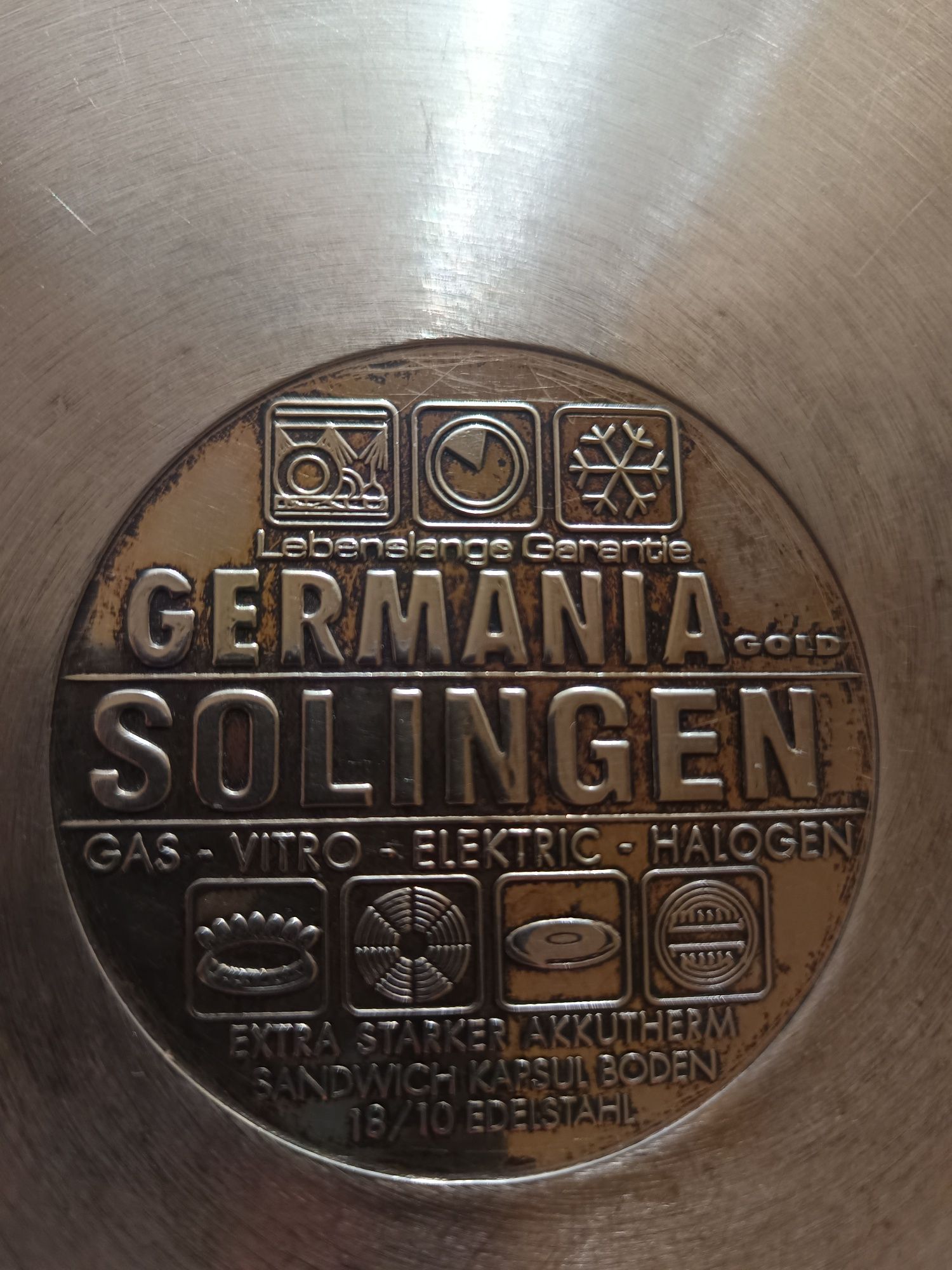 Тиган Solingen.  .