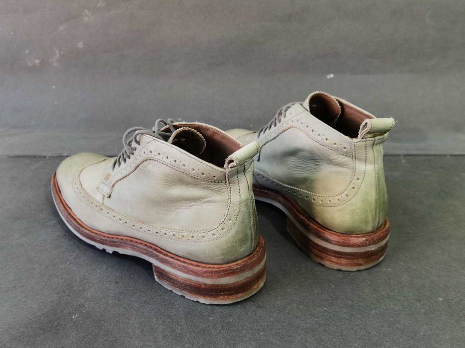 Bocanci barbati ghete piele  44 45  Gordon & Bros UK 700 ron ca Noi