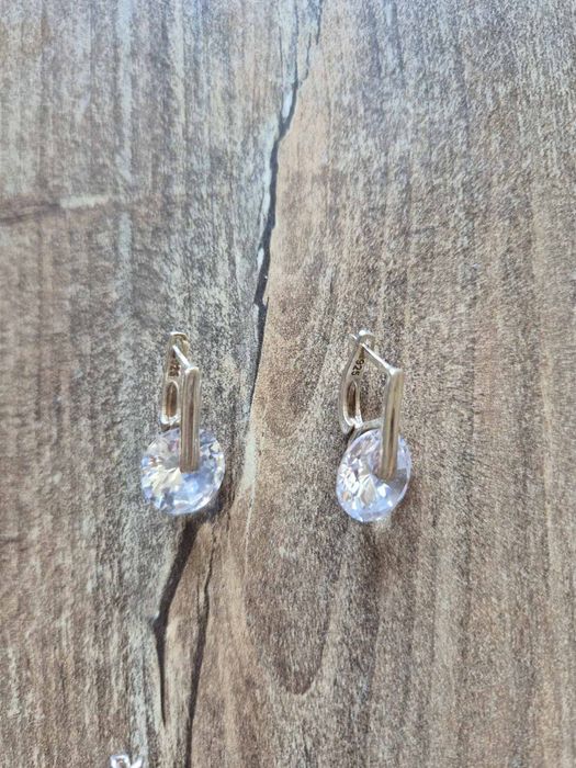 Сребърни обеци - различни видове