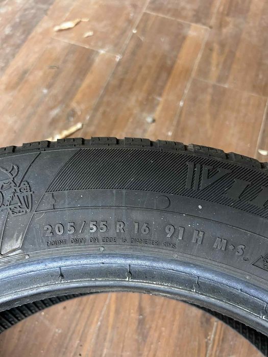 Vând cauciucuri de iarna 600 lei