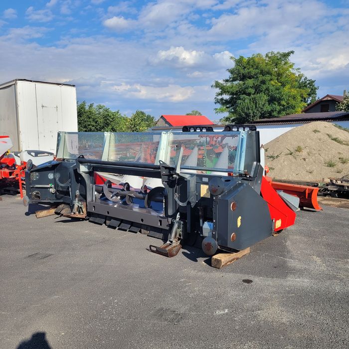 Culegator porumb Dominioni