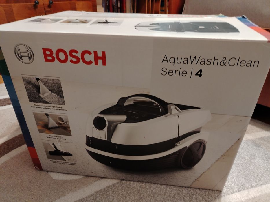 Vând aspirator Bosch