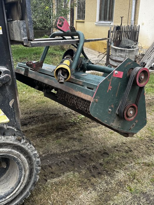 Vand tocatoare resturi vegetale