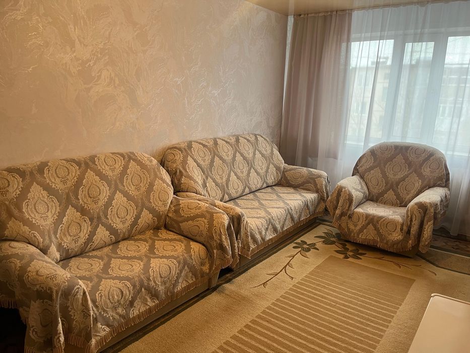 Продается комплект дивана 3-2-1