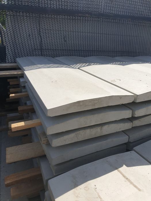 Capace de gard/palarii/coame