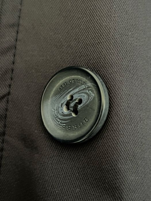 Тренчкот Burberry в тъмносин цвят