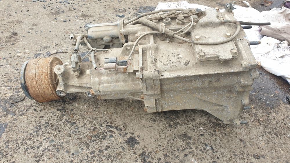 Cutie transfer Mitsubishi Pajero III 3.2 did pentru cutie automată