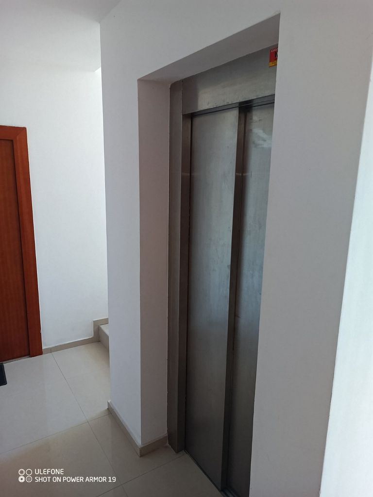 Продава се Двустаен апартамент в к.к. Слънчев бряг - 63 кв.м за 1191 €/кв.м - Снимка #1
