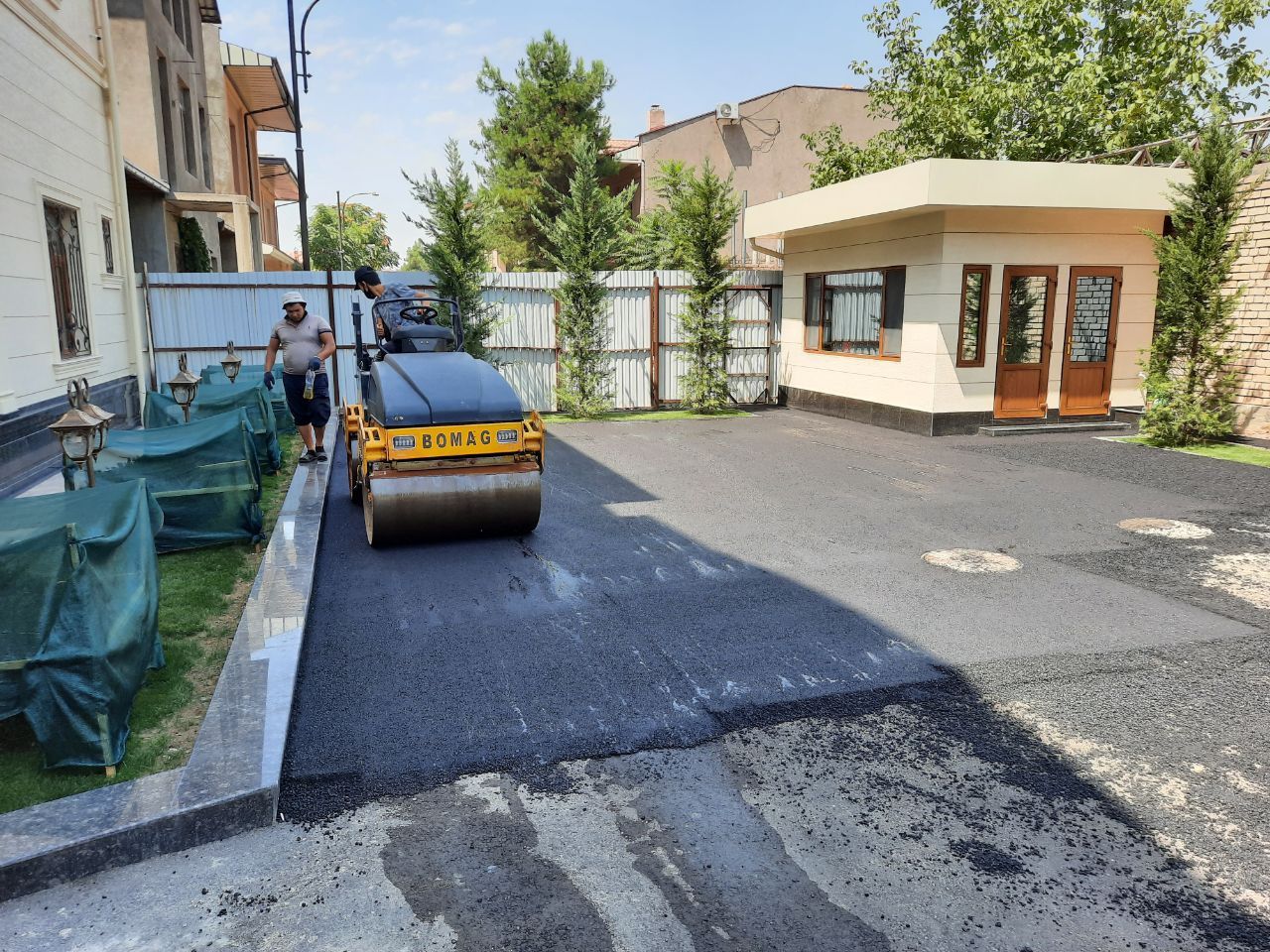 Asfalt zavod Zavoddan chiqqan Issiq Asfalt Xizmati Samarqan buyicha