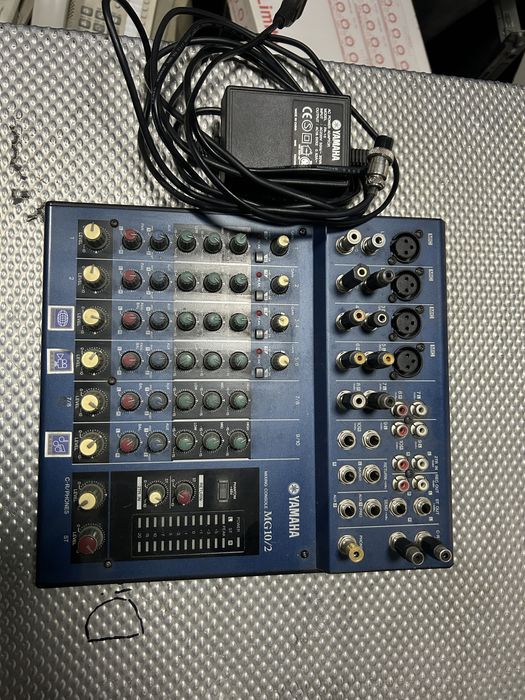 Микшер от yamaha