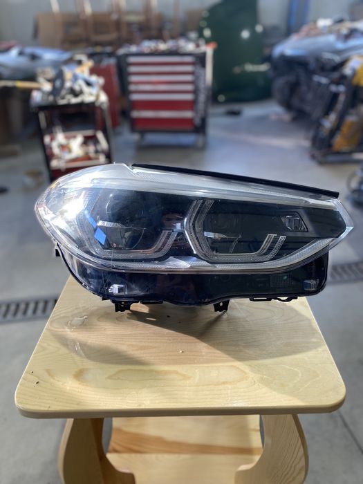 Десен adaptive фар за BMW X3 2018