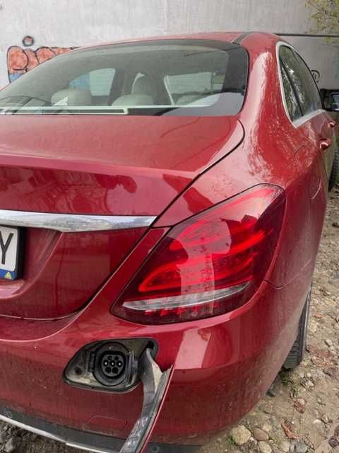 Defect - Mercedes-Benz C350 e Plug-in Hybrid – 2.0 Benzină