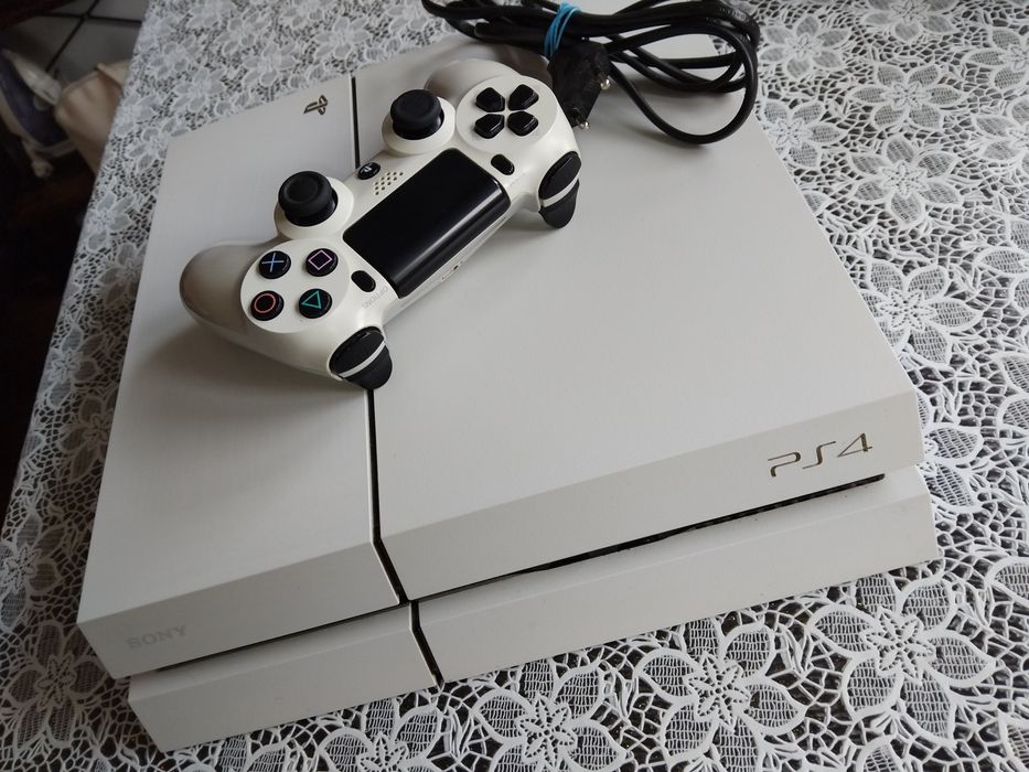 PlayStation 4 alb