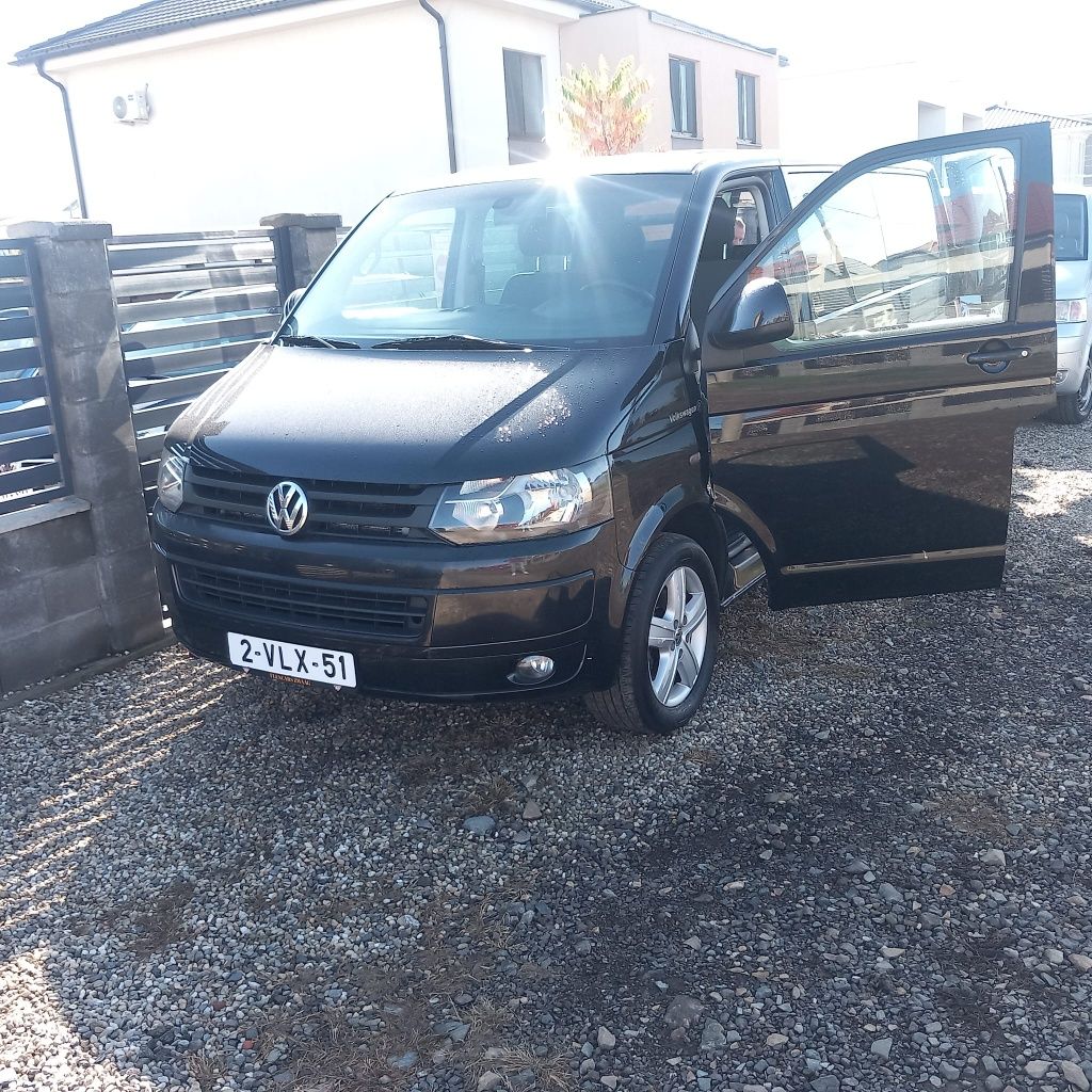 Vând Volskwagen t5