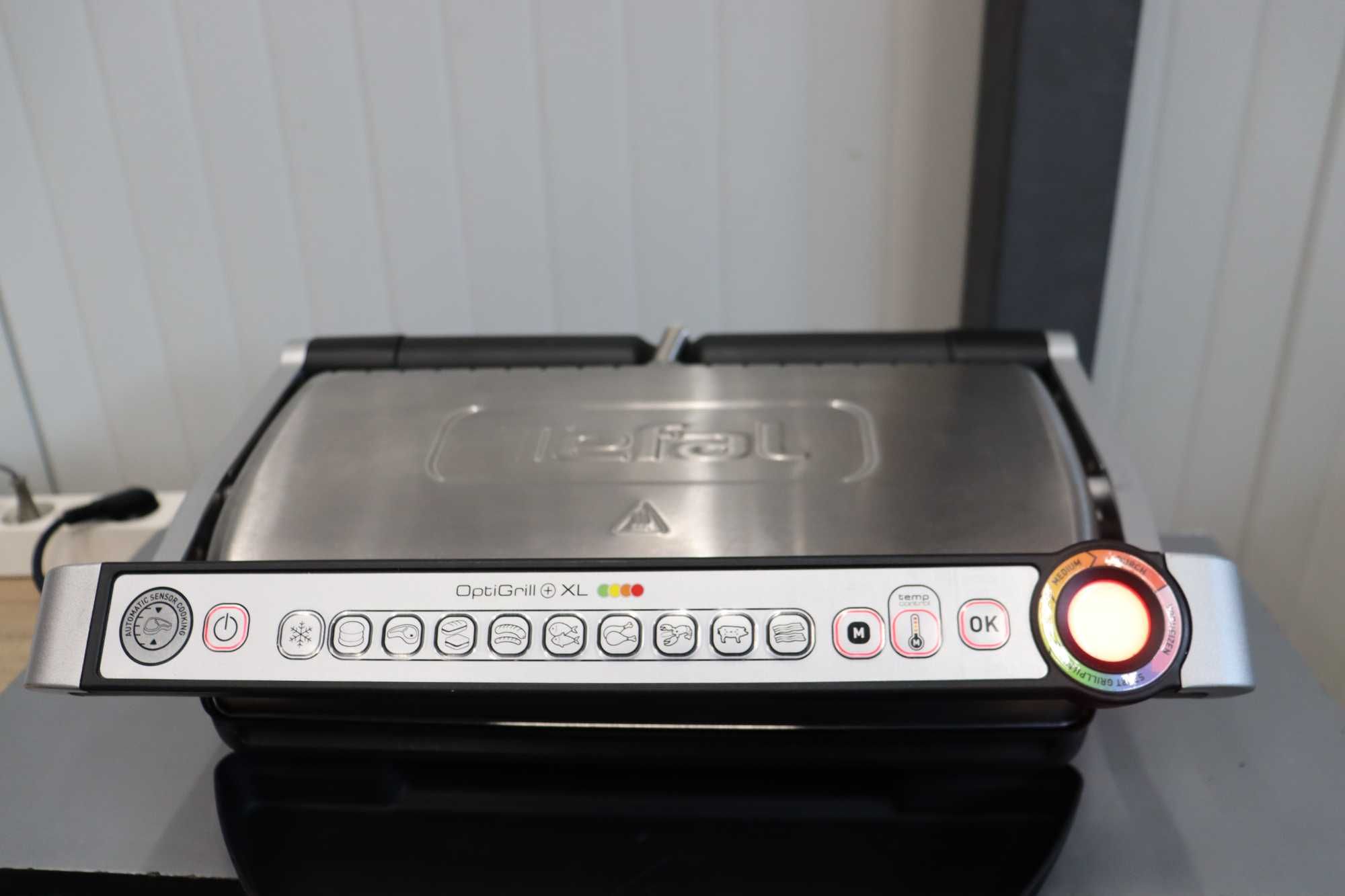 Tefal Optigrill  GC724D - Контактна скара за печене на месо,грил,2000W