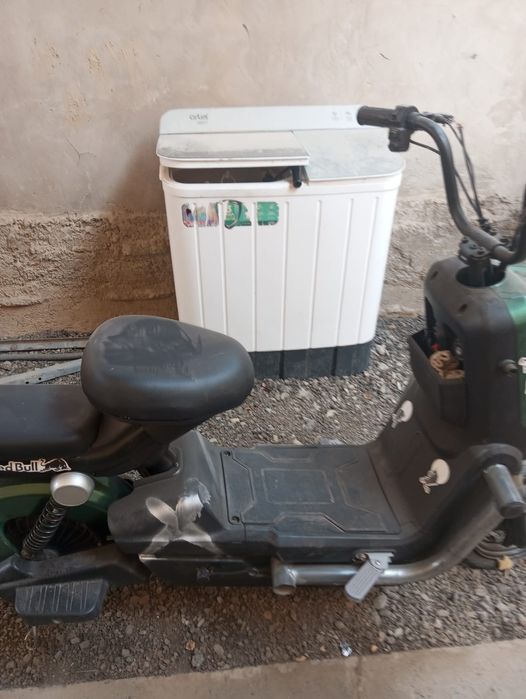 Бағасын келсеміз көшіп жатқанға байланысты сатып жатырмын