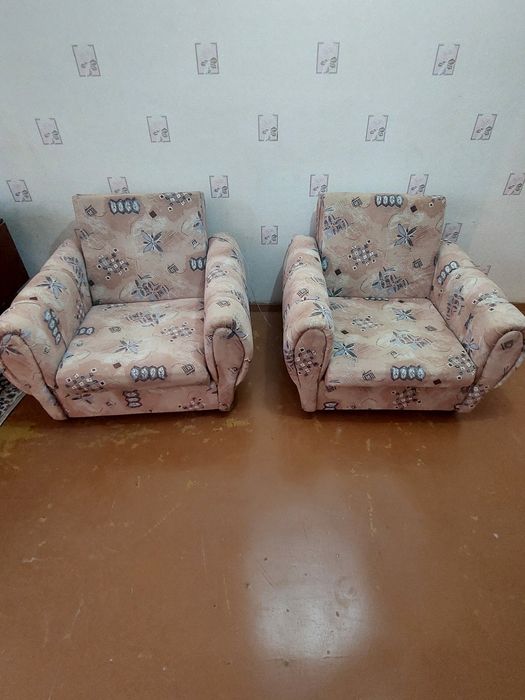 Кресла-2шт- 15 000тг