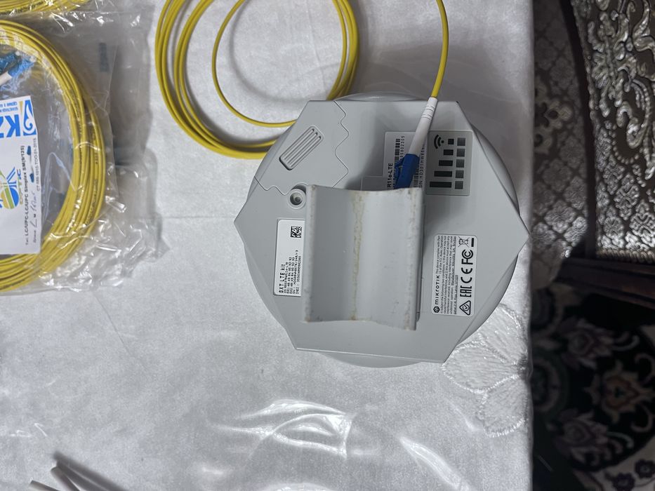 MikroTik SXT LTE Kit