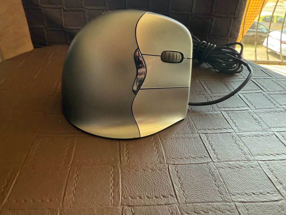 Evoluent Ergonomic Vertical Mouse 4 Right Cu fir