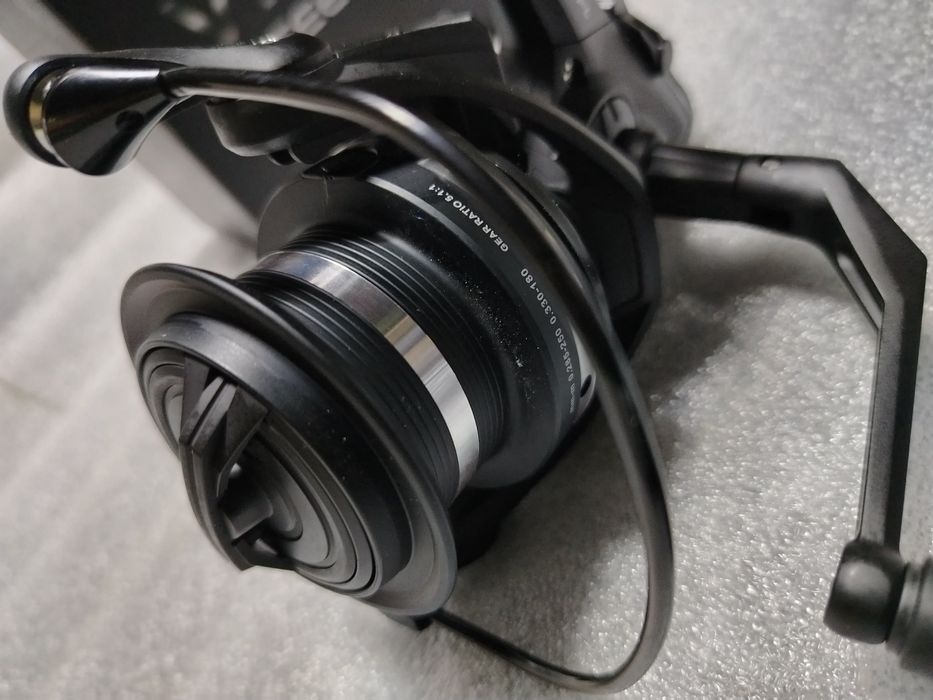 SET 2 Mulinete Feeder VIRuS Pro Fl 6500 NEW 2024

Produs NOU cu livrar