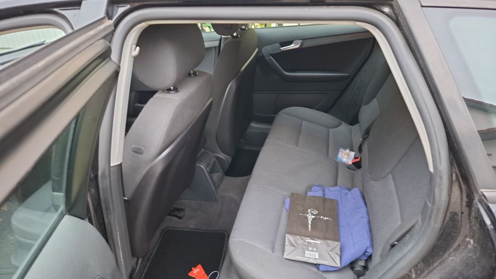 Vând Audi A3 ,din2012 benzina