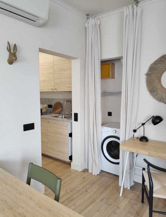 Дава се под наем Двустаен апартамент в София, Център - 65 кв.м за 650 € - Снимка #17