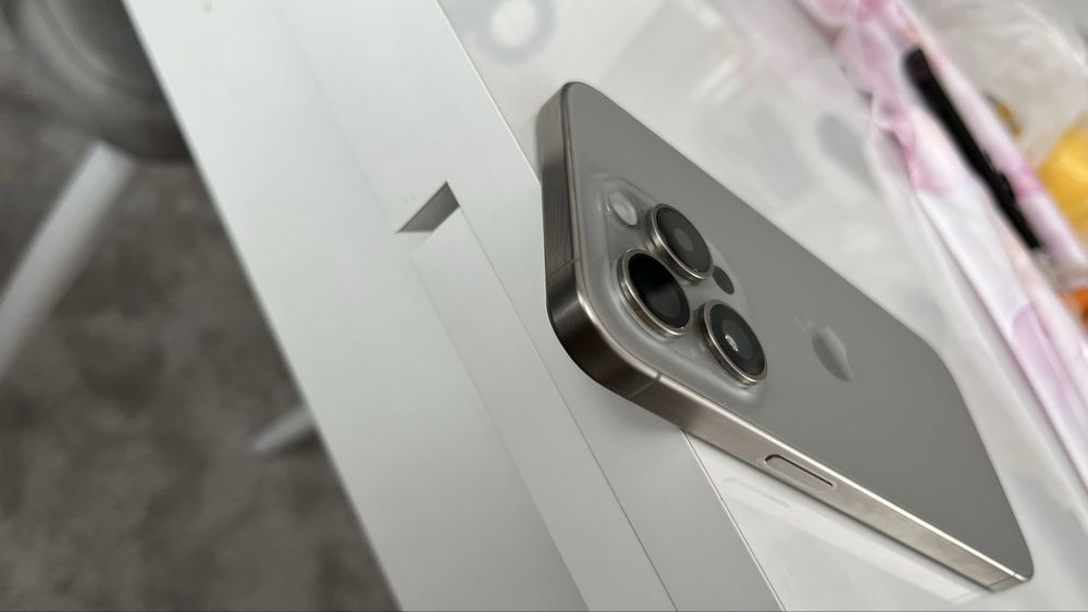 Iphone 15 pro 256 gb