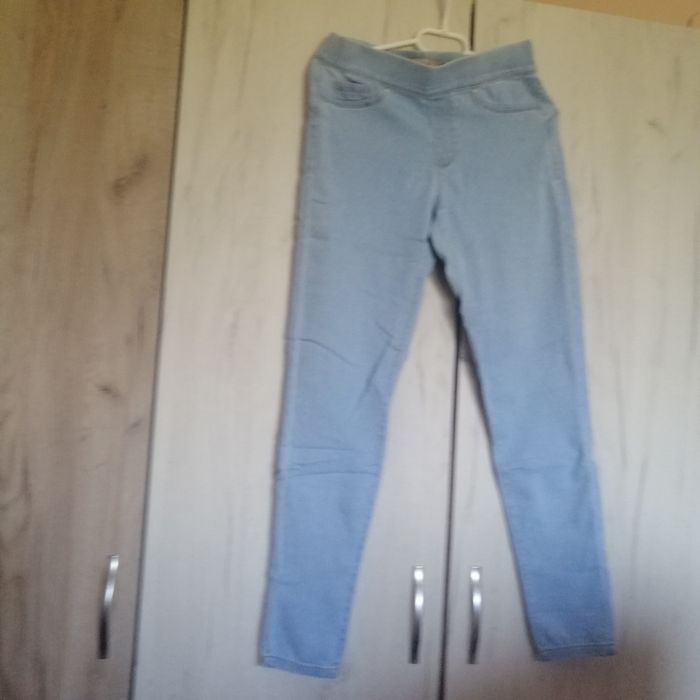 Дамски дънки - размер М, Л