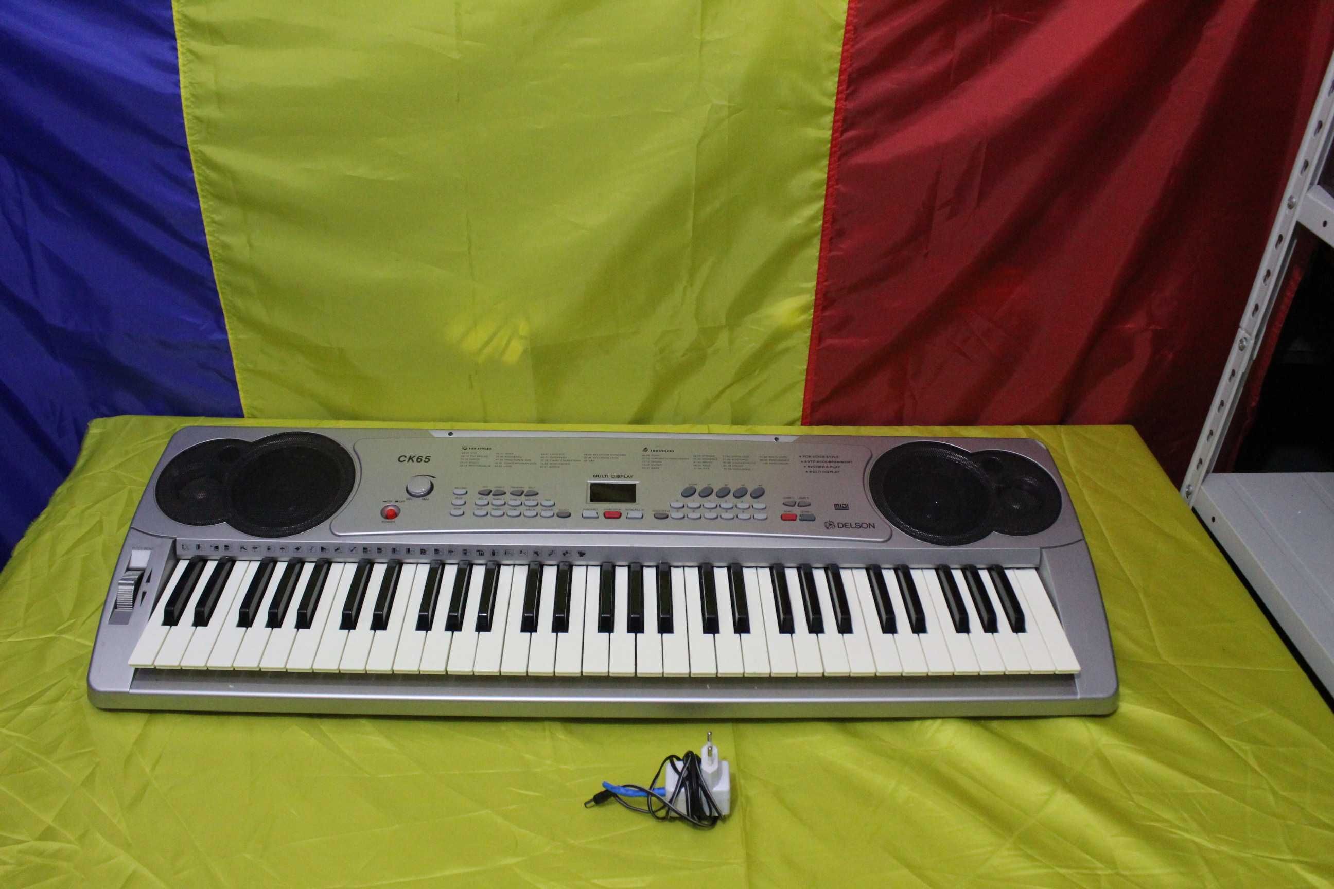 Orga  muzicala  electronica  - ( Germania)  DELSON - ck 65