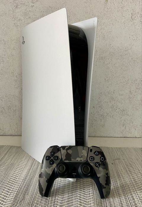 Конзола PS5 Disc Edition