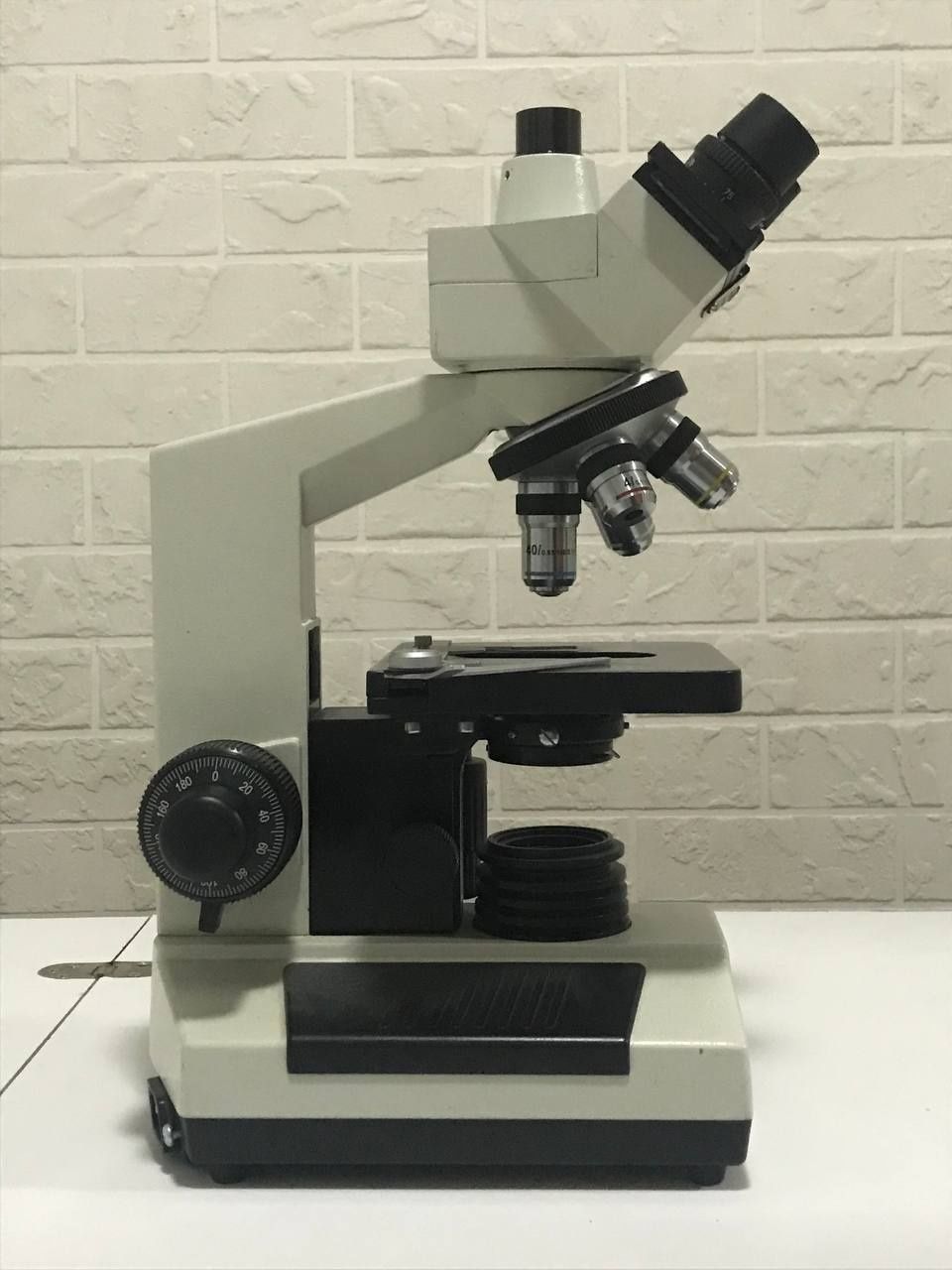 Микроскоп темнопольный
