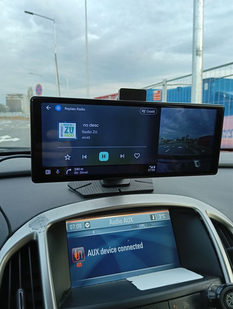 Navigatie auto cu camera fata/spate