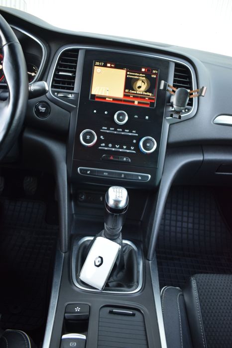 Megane4 Bose edition 2016