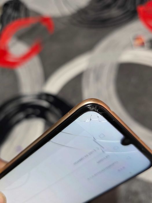 Se vinde Samsung S6 edge si Huawei Y6 2019