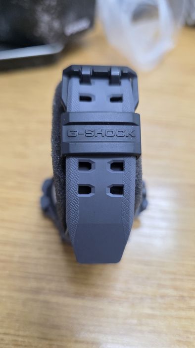 Часовник Casio G Shock GravityMaster