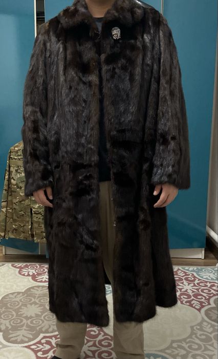 Шуба норкавая почти новая носила только 2 раза