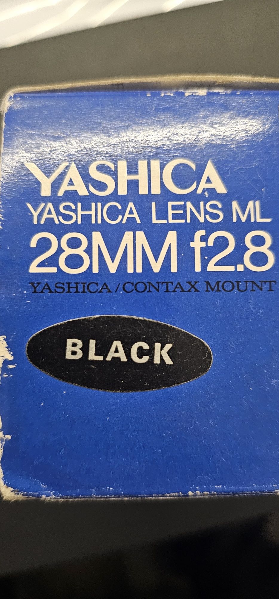 Yashica обектив 28MMf 2.8