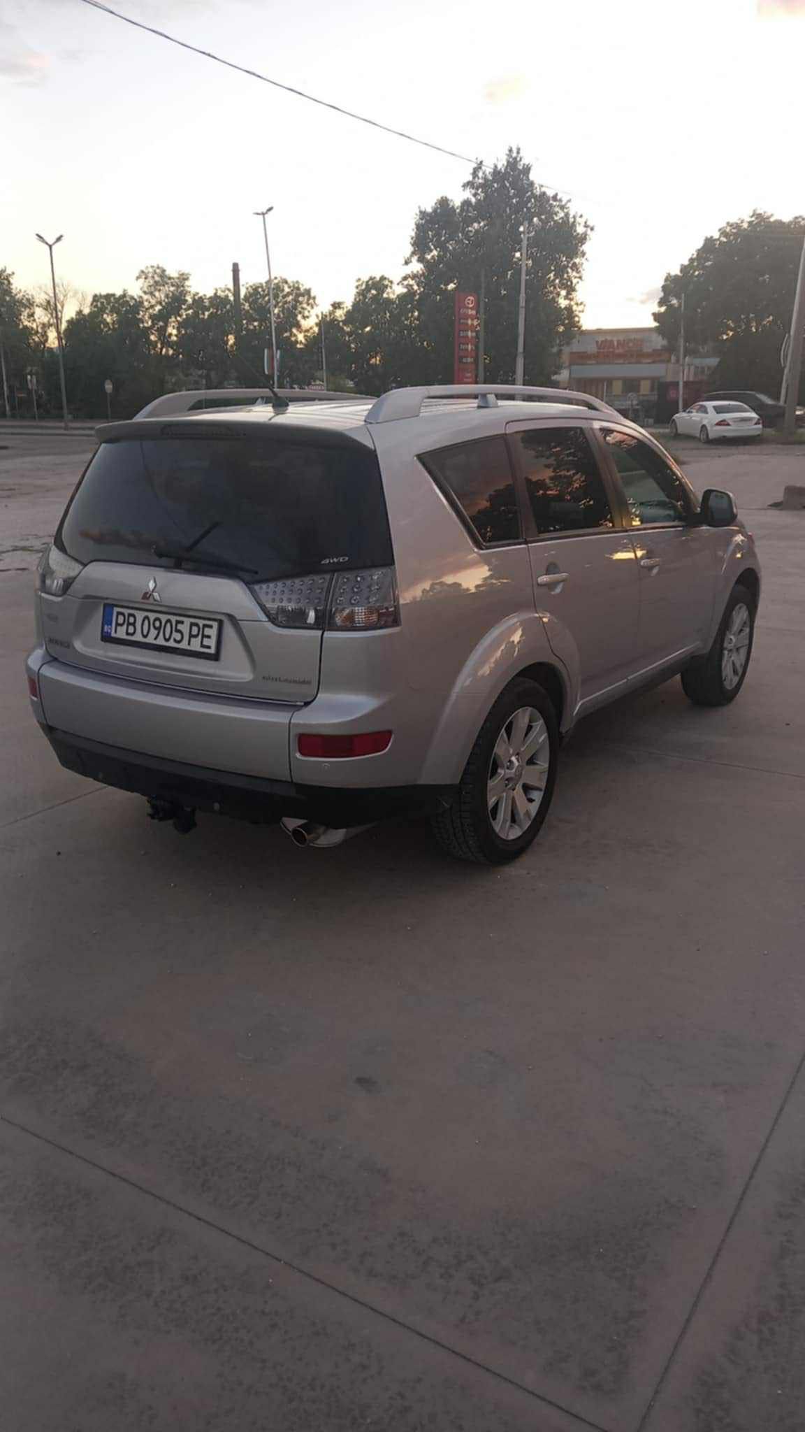 Mitsubishi outlander