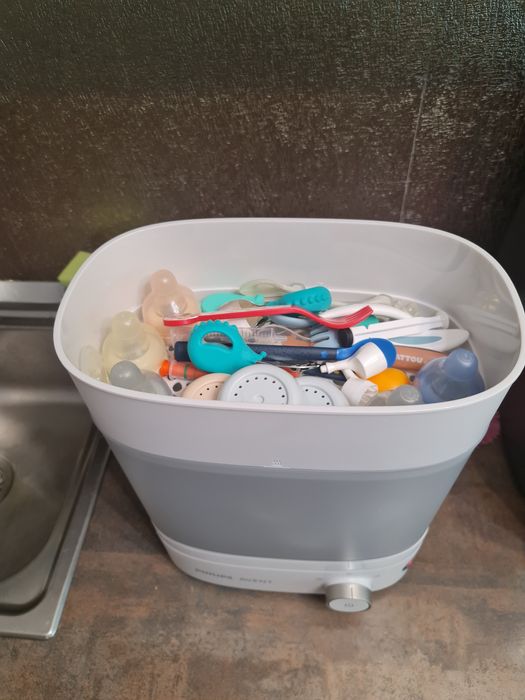 Sterilizator biberoane