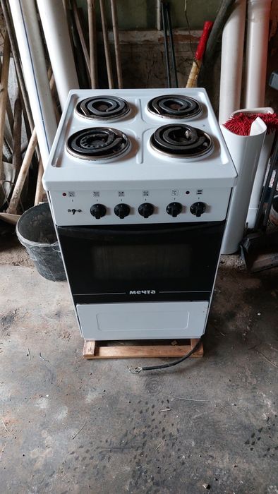 Продам электро плиту мечта