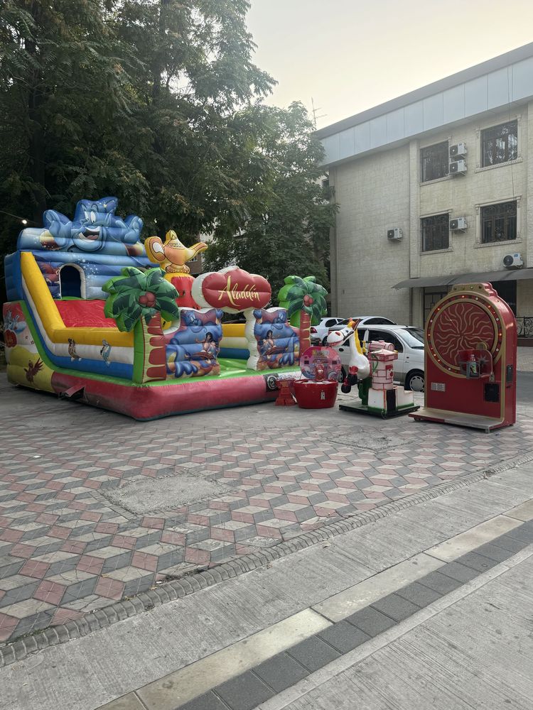 Batut sotiladi va kachalaka bor