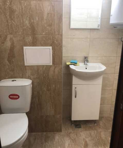 Дава се под наем Едностаен апартамент в Бургас, Възраждане - 42 кв.м за 81.6 € - Снимка #2