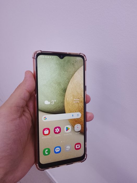 Самсунг а12. 64гб.