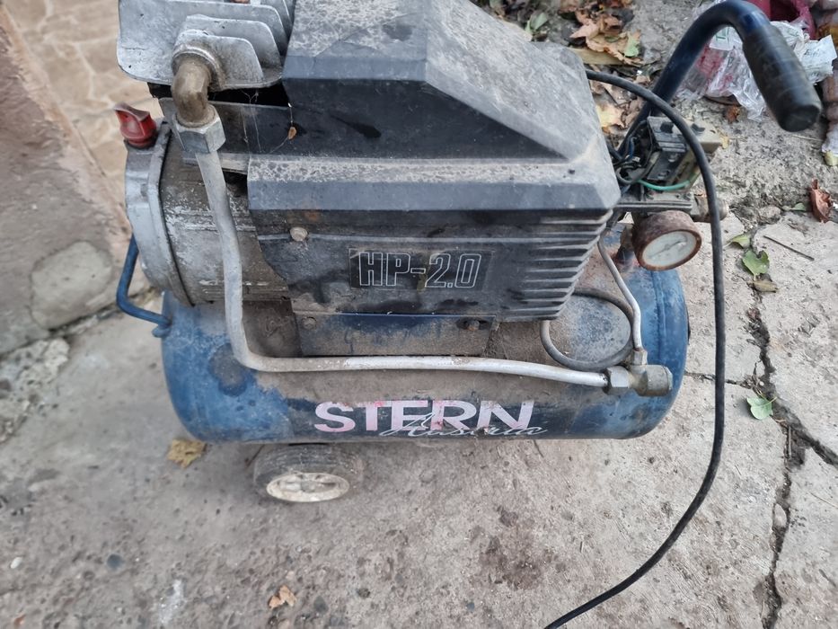Compresor aer stern 24l   300 lei