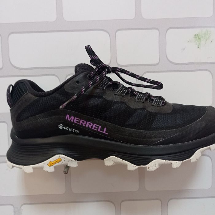 Нови дамски обувки Merrell