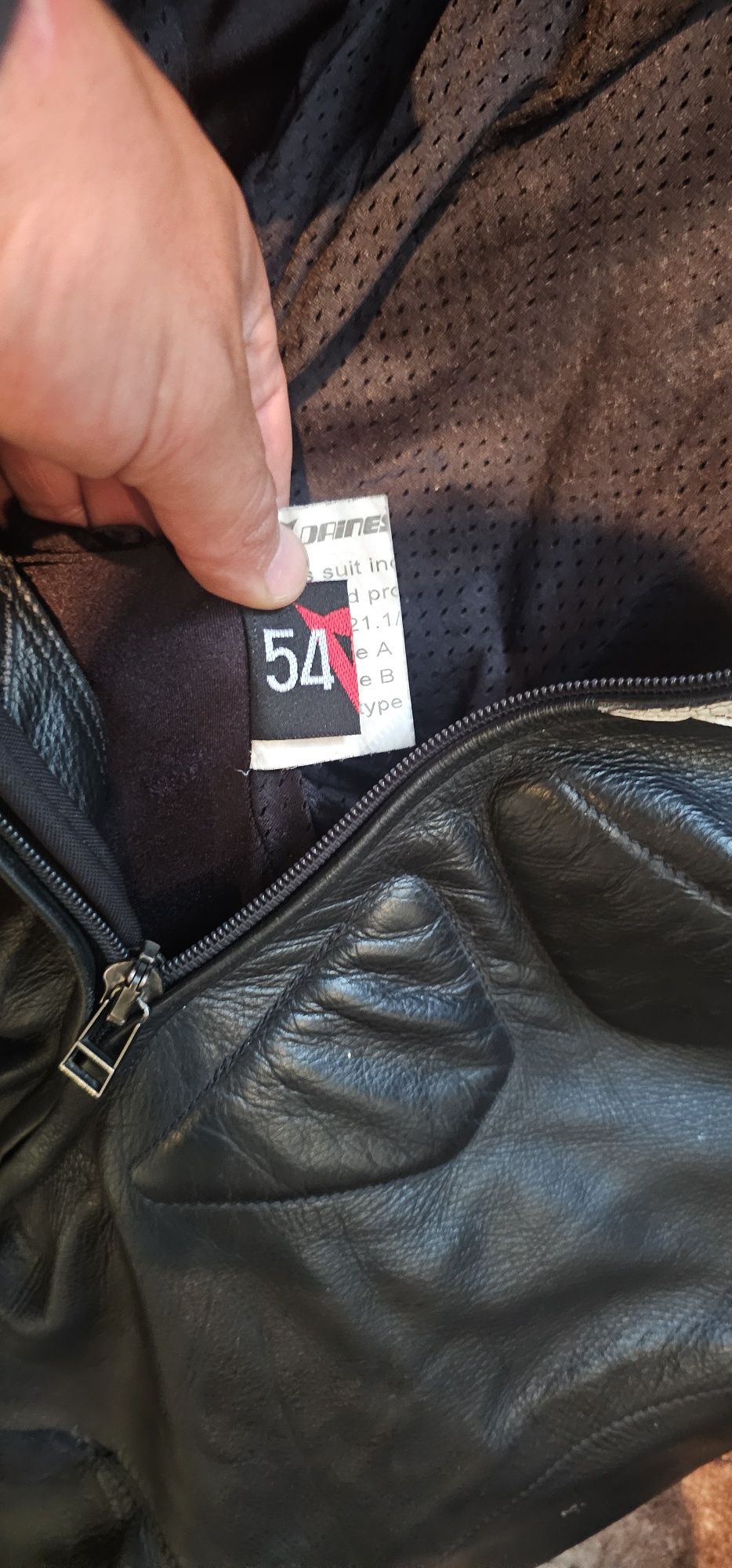 Мото екипировка DAINESE 54