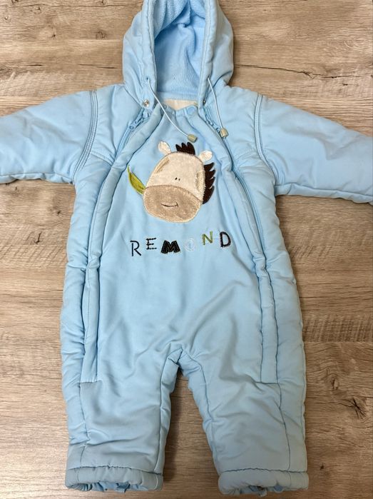 не дорого продаются детские комбинезоны!