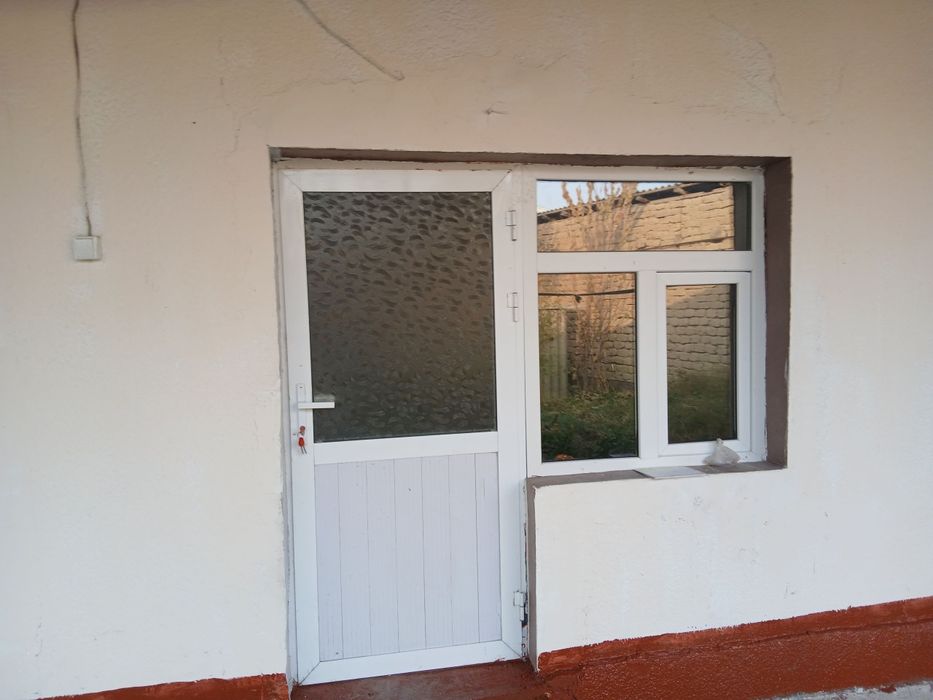 Srochna Arzon Uy sotiladi