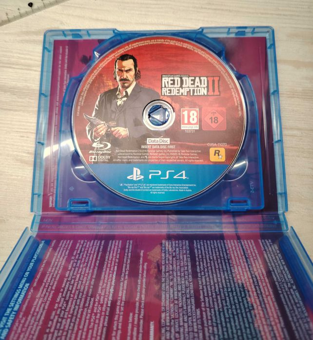 Продавам 3 игри комплект с акаунт за Playstation 4