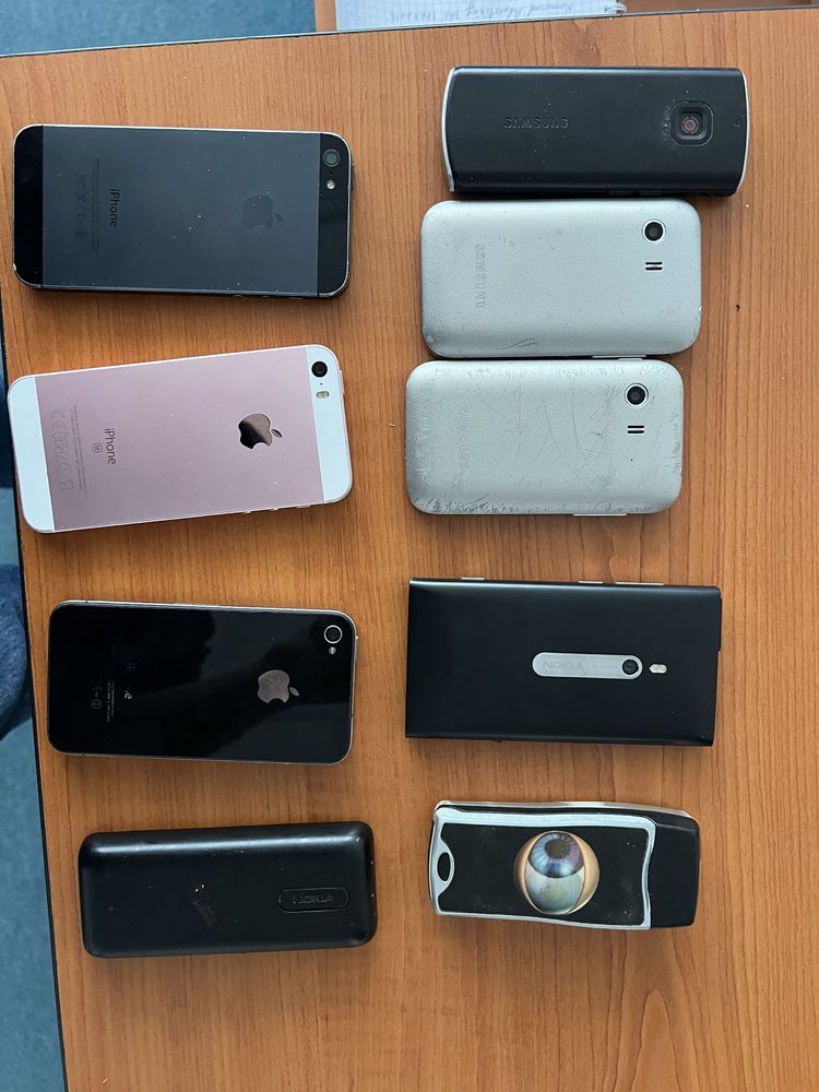 Lot telefoane cu diverse defecte
